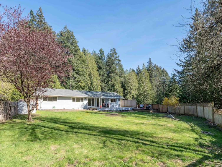 1565 Jack Road, Roberts Creek, BC, V7Z 0A1 - 32