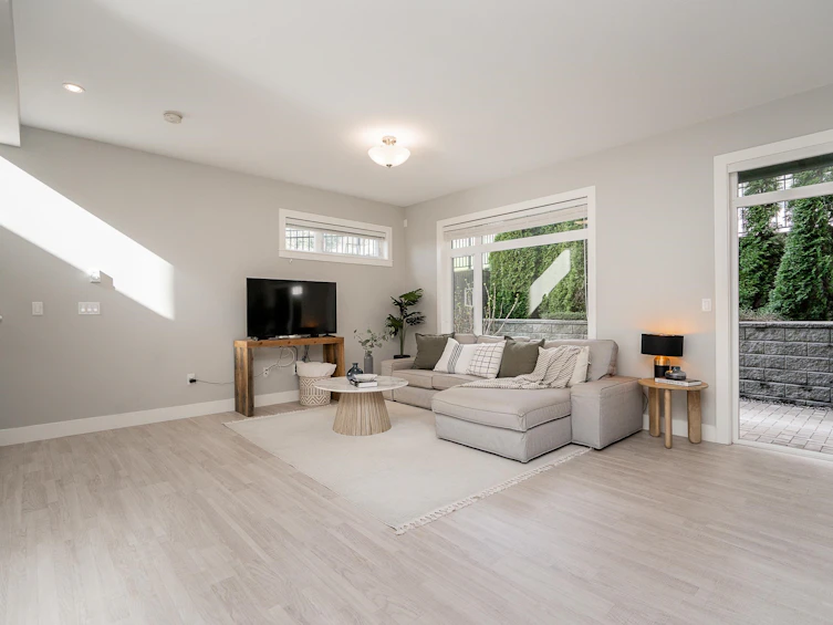 124-3525 Chandler Street, Coquitlam, BC, V3E 0L9 - 3