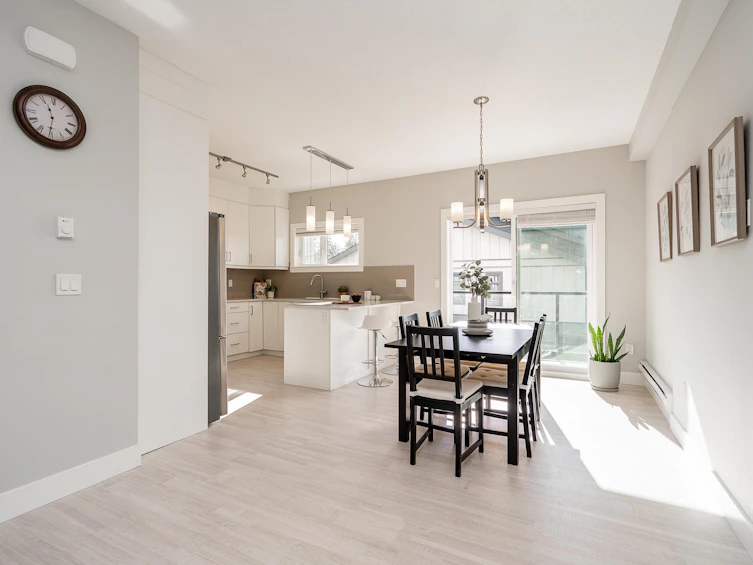 124-3525 Chandler Street, Coquitlam, BC, V3E 0L9 - 8