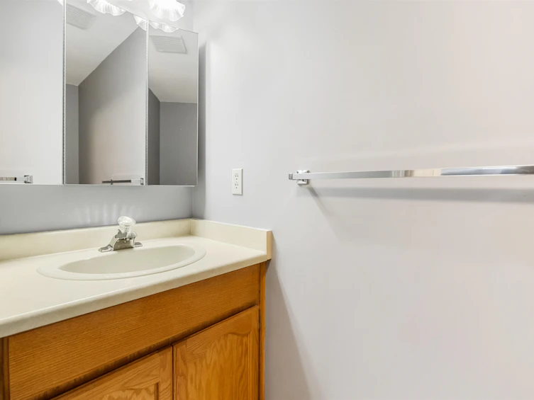 5-32691 Garibaldi Drive, Abbotsford, BC, V2T 5T7 - 25