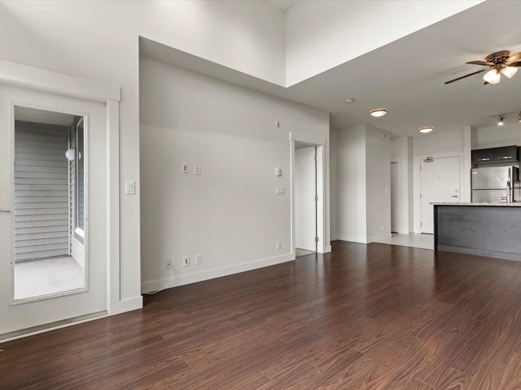 412-33539 Holland Avenue, Abbotsford, BC, V2S 0C6 - 10