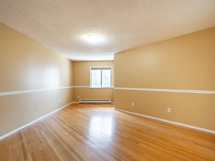 204-12890 17 Avenue, Surrey, BC, V4A 1T5 - 17