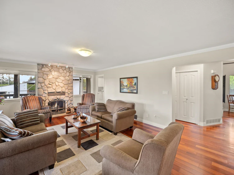 23256 24 Avenue, Langley, BC, V2Z 3A1 - 10