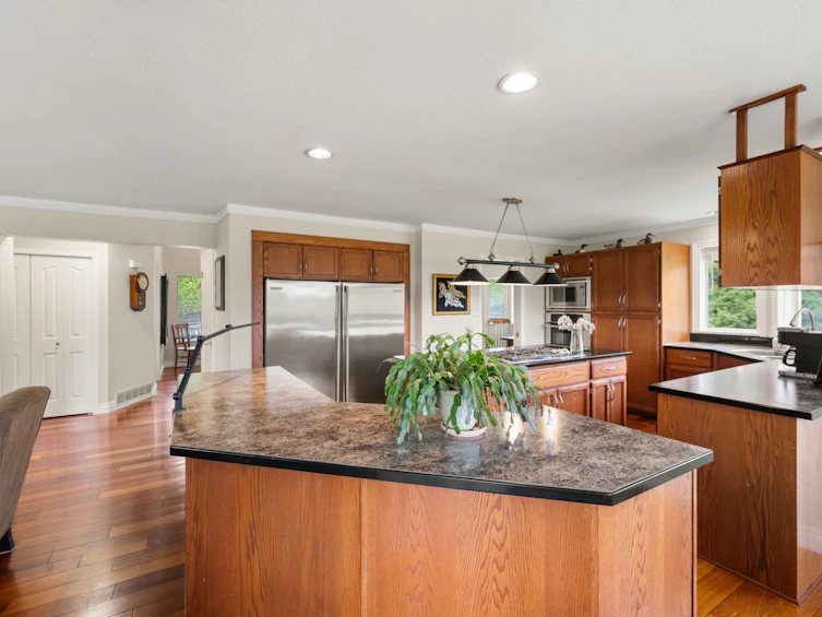 23256 24 Avenue, Langley, BC, V2Z 3A1 - 6