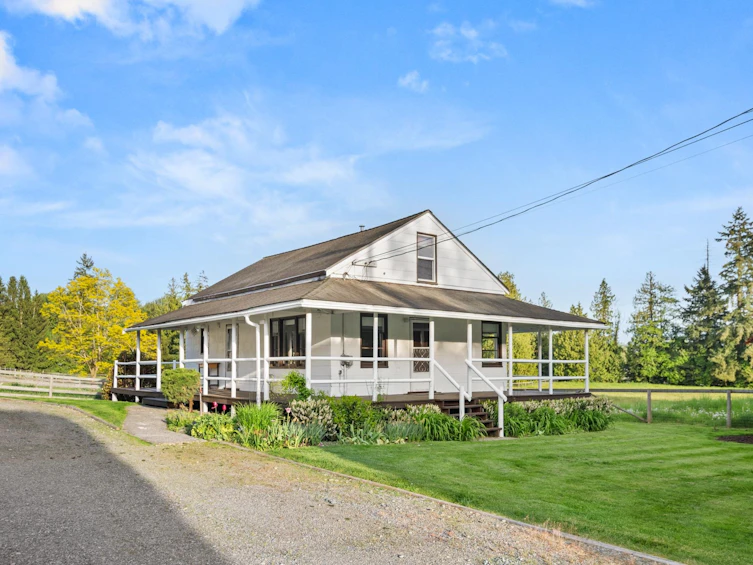 23256 24 Avenue, Langley, BC, V2Z 3A1 - 23