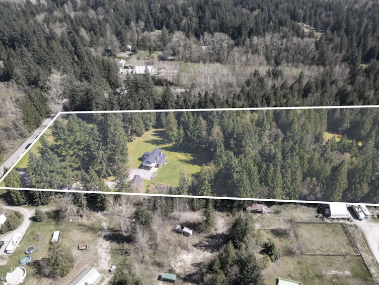27656 110 Avenue, Maple Ridge, BC, V2W 1P6 - 2