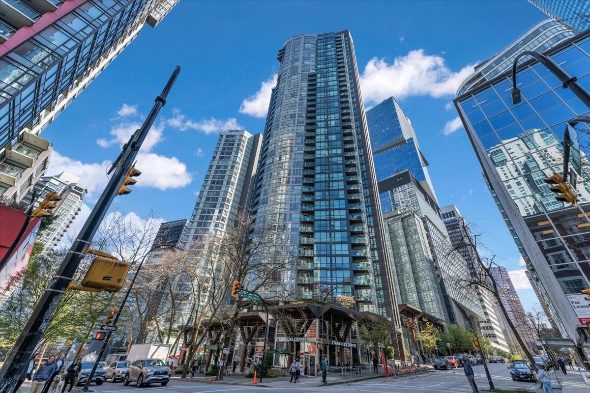 1707-1189 Melville Street, Vancouver, BC, V6E 4T8