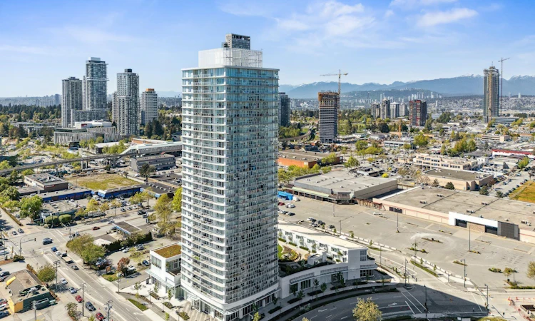 701-13685 102 Avenue