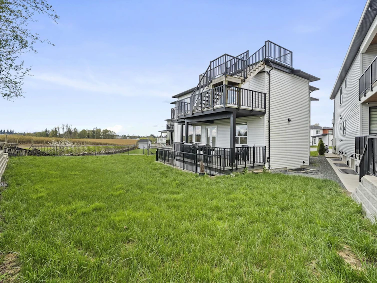 2540 Terminal Court, Abbotsford, BC, V4X 1L9 - 40