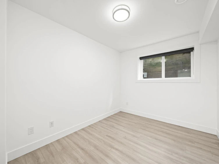 2540 Terminal Court, Abbotsford, BC, V4X 1L9 - 33