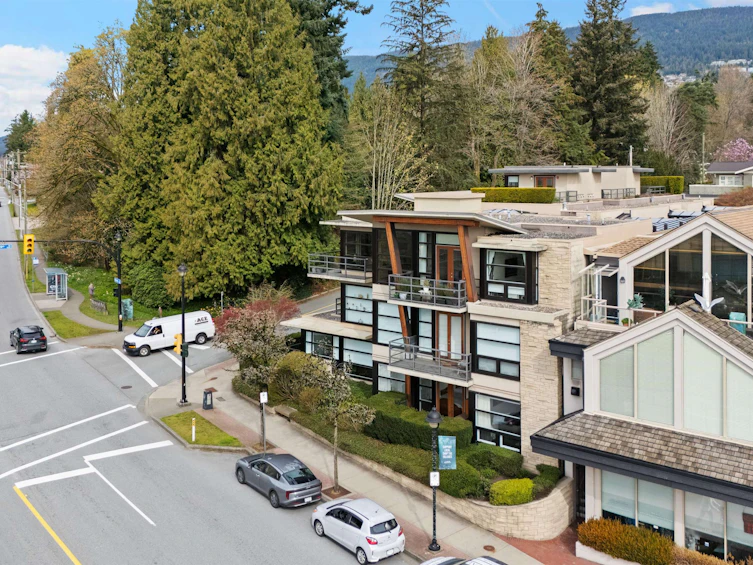 9-1891 Marine Drive, West Vancouver, BC, V7V 1J7 - 32