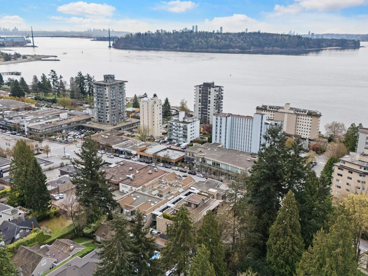 9-1891 Marine Drive, West Vancouver, BC, V7V 1J7 - 37
