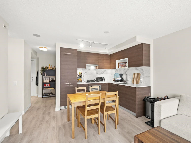 2101-602 Como Lake Avenue, Coquitlam, BC, V3J 0G3 - 9
