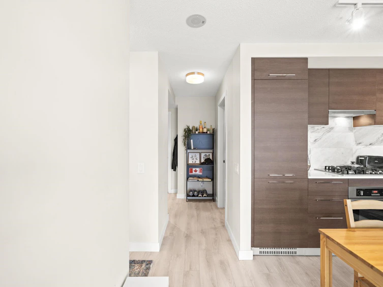 2101-602 Como Lake Avenue, Coquitlam, BC, V3J 0G3 - 11