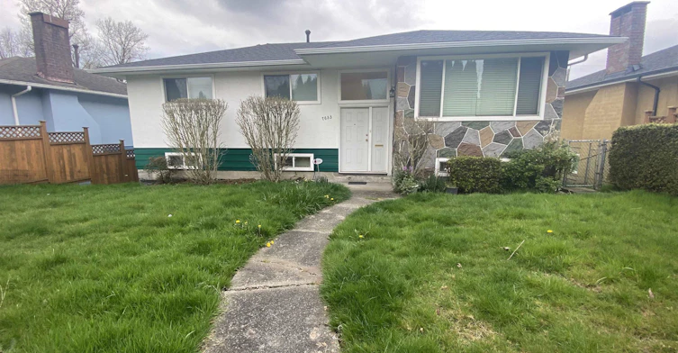7635 10th Avenue, New Westminster, BC, V3N 2S1 - 2