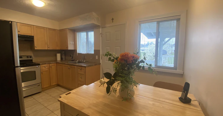 7635 10th Avenue, New Westminster, BC, V3N 2S1 - 14