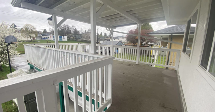 7635 10th Avenue, New Westminster, BC, V3N 2S1 - 3