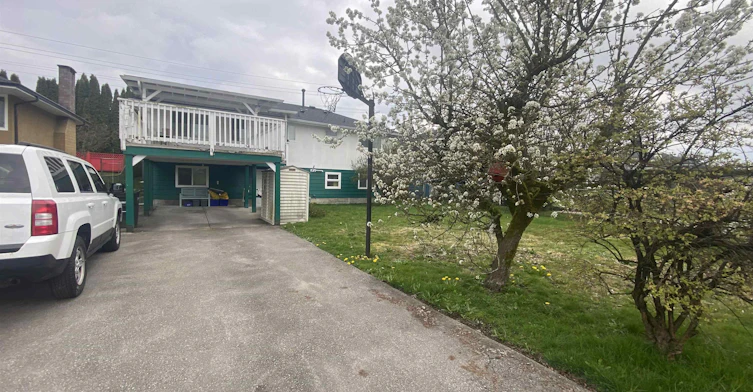7635 10th Avenue, New Westminster, BC, V3N 2S1 - 9