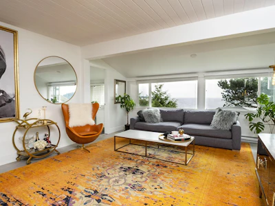 6221 Sunshine Coast Highway - 2