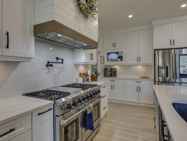 9409 Erickson Street, Mission, BC, V2V 7C8 - 14