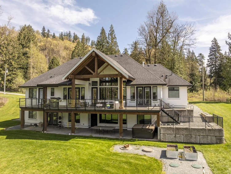 9409 Erickson Street, Mission, BC, V2V 7C8 - 2