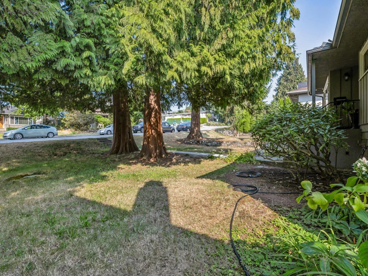 415 W 26th Street, North Vancouver, BC, V7N 2G9 - 39