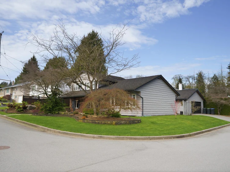 1847 Rodger Avenue, Port Coquitlam, BC, V3C 1B8 - 3