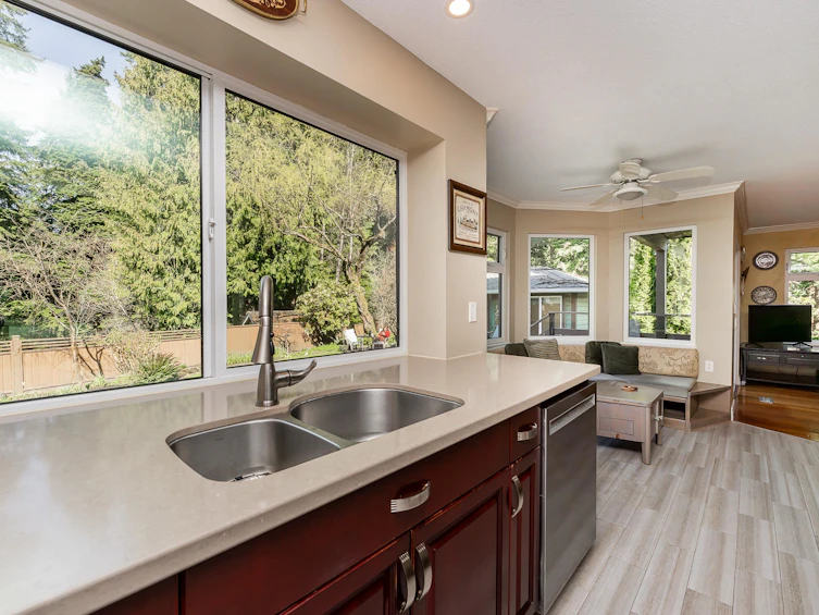 25 Ravine Drive, Port Moody, BC, V3H 4G6 - 10