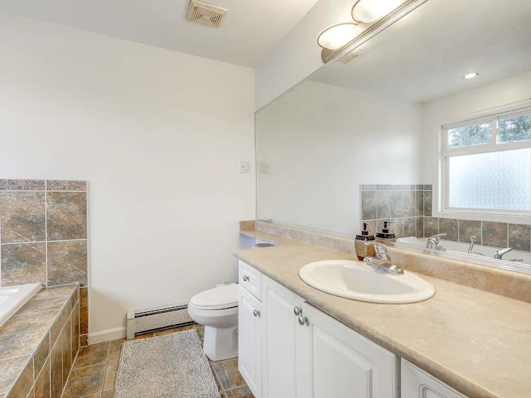 14578 68 Avenue, Surrey, BC, V3S 2A9 - 31