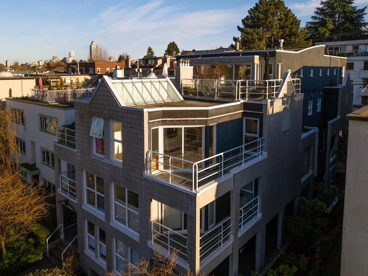 2240 York Avenue, Vancouver, BC, V6K 1C6 - 31