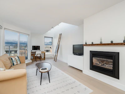2240 York Avenue - 3