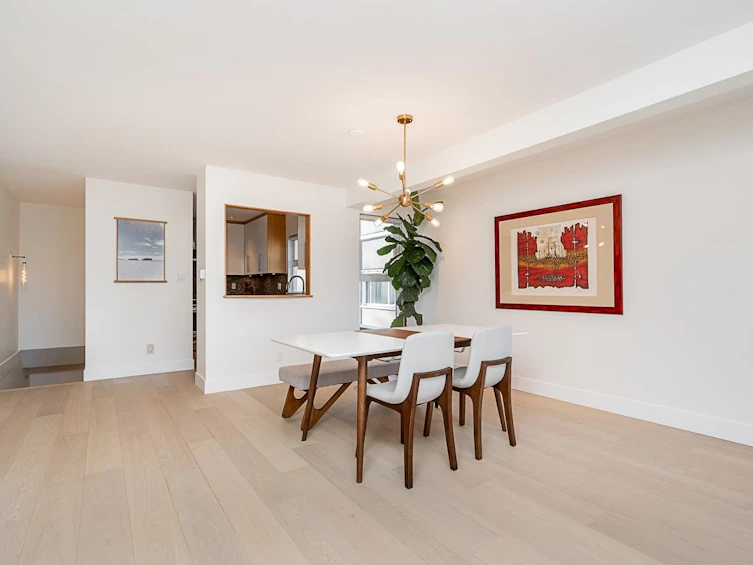 2240 York Avenue, Vancouver, BC, V6K 1C6 - 11