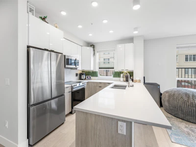 103-19825 54 Avenue - 5