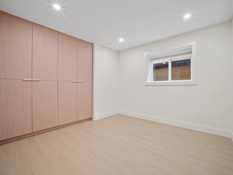 2-6070 Elgin Avenue, Burnaby, BC, V5H 3S4 - 20