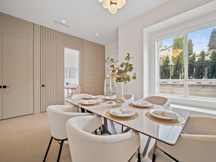 2-6070 Elgin Avenue, Burnaby, BC, V5H 3S4 - 6