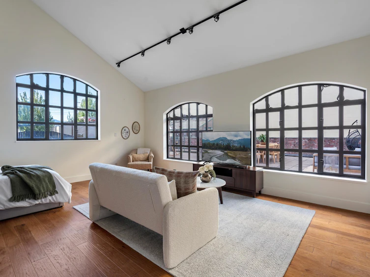 33 E 6th Avenue, Vancouver, BC, V5T 1J3 - 25