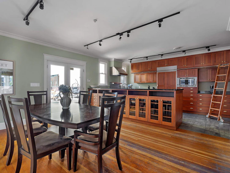 33 E 6th Avenue, Vancouver, BC, V5T 1J3 - 12