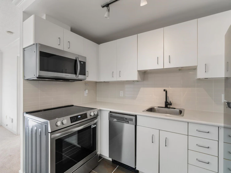 1007-588 Broughton Street, Vancouver, BC, V6G 3E3 - 17
