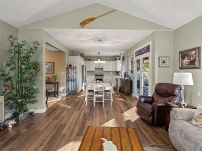 32976 Hawthorne Avenue - 5