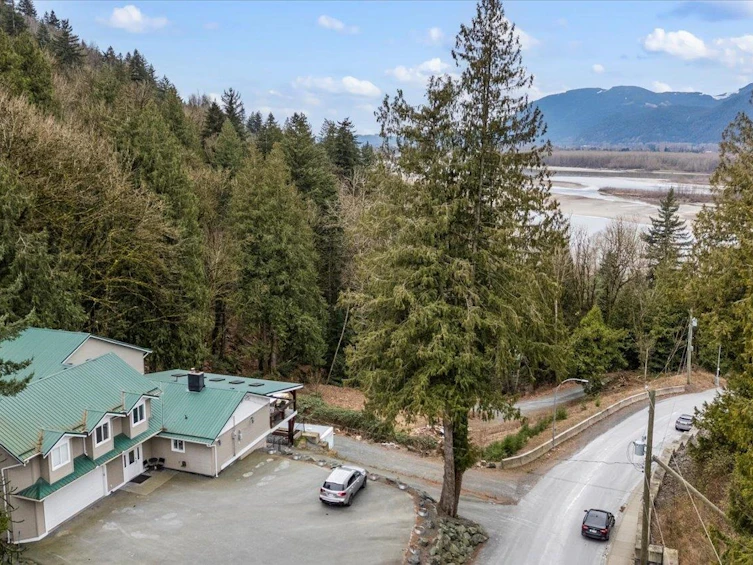 43590 Chilliwack Mountain Road, Chilliwack, BC, V2R 4A1 - 37