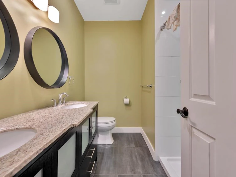 15423 Buena Vista Avenue, Surrey, BC, V4B 1Y9 - 19