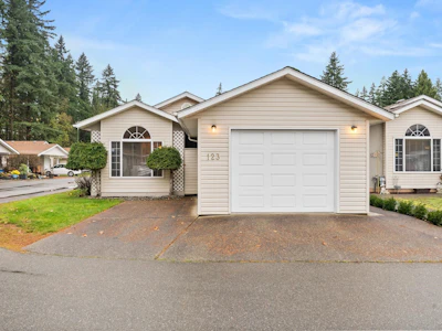 123-9080 198 Street - 2