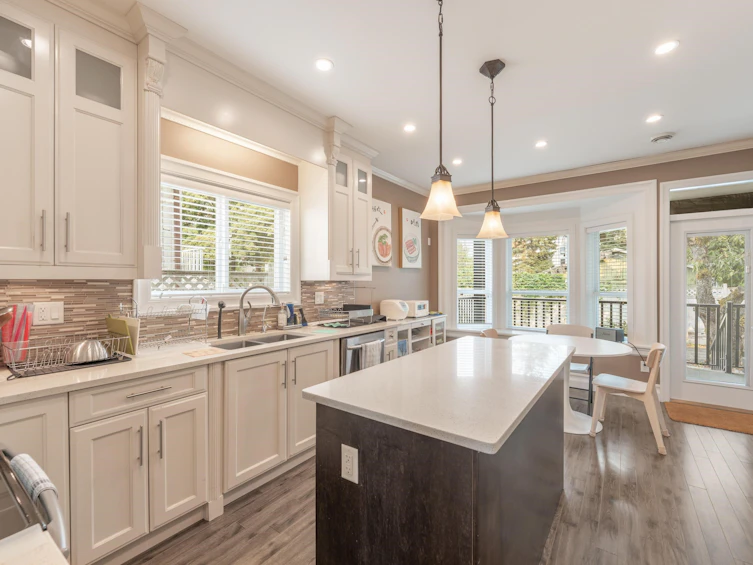 10938 131a Street, Surrey, BC, V3T 3R7 - 6