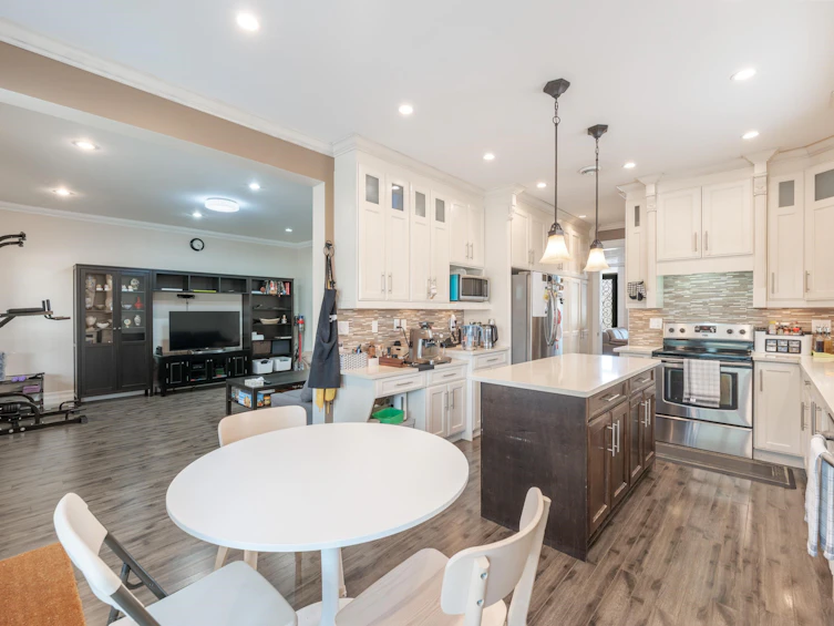 10938 131a Street, Surrey, BC, V3T 3R7 - 9