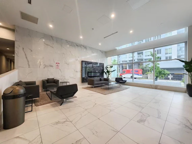4105-13350 Central Avenue, Surrey, BC, V3T 0S1 - 6
