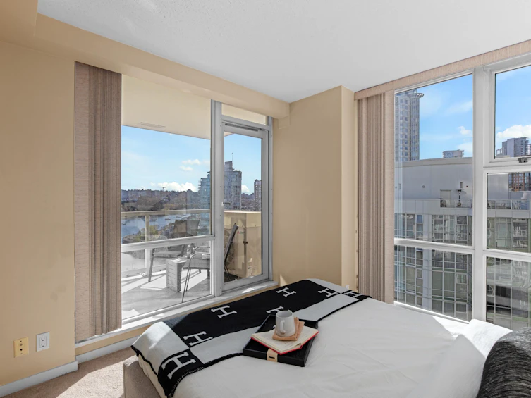 1703-1077 Marinaside Crescent, Vancouver, BC, V6Z 2Z5 - 18