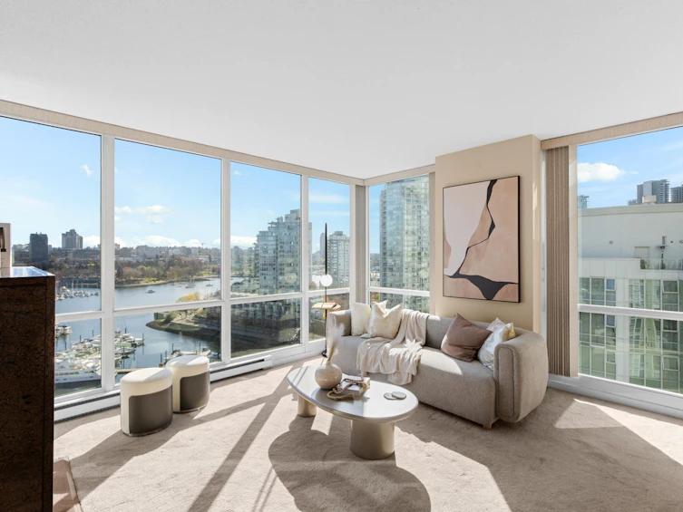 1703-1077 Marinaside Crescent, Vancouver, BC, V6Z 2Z5 - 4