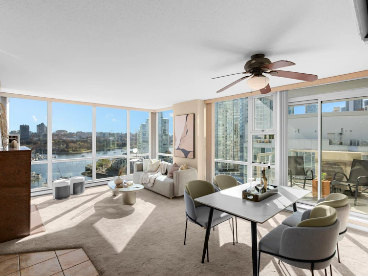 1703-1077 Marinaside Crescent, Vancouver, BC, V6Z 2Z5 - 3