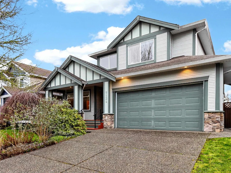 7134 196a Street, Langley, BC, V2Y 2Z9 - 2