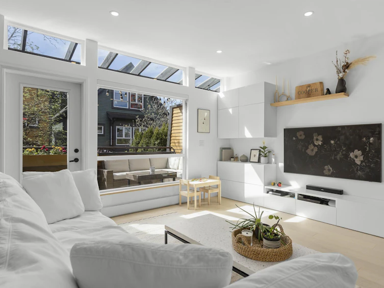 1065 E Pender Street, Vancouver, BC, V6A 4H9 - 12